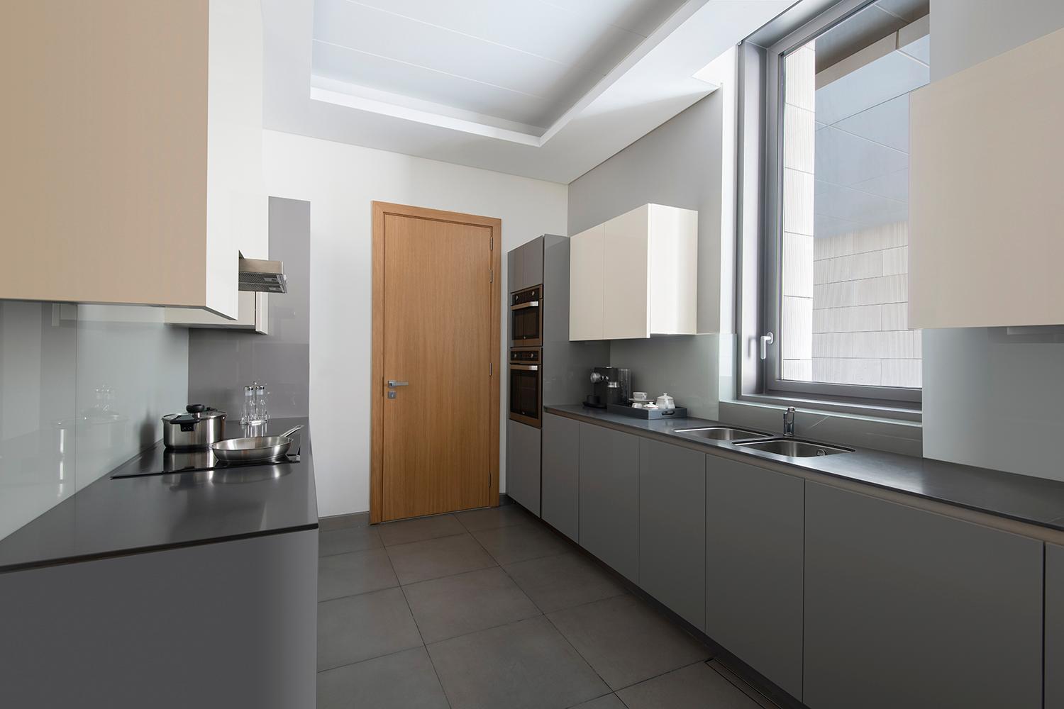 Banyan Tree Doha At La Cigale Mushaireb Ruang foto A kitchen designed with ArchiCAD