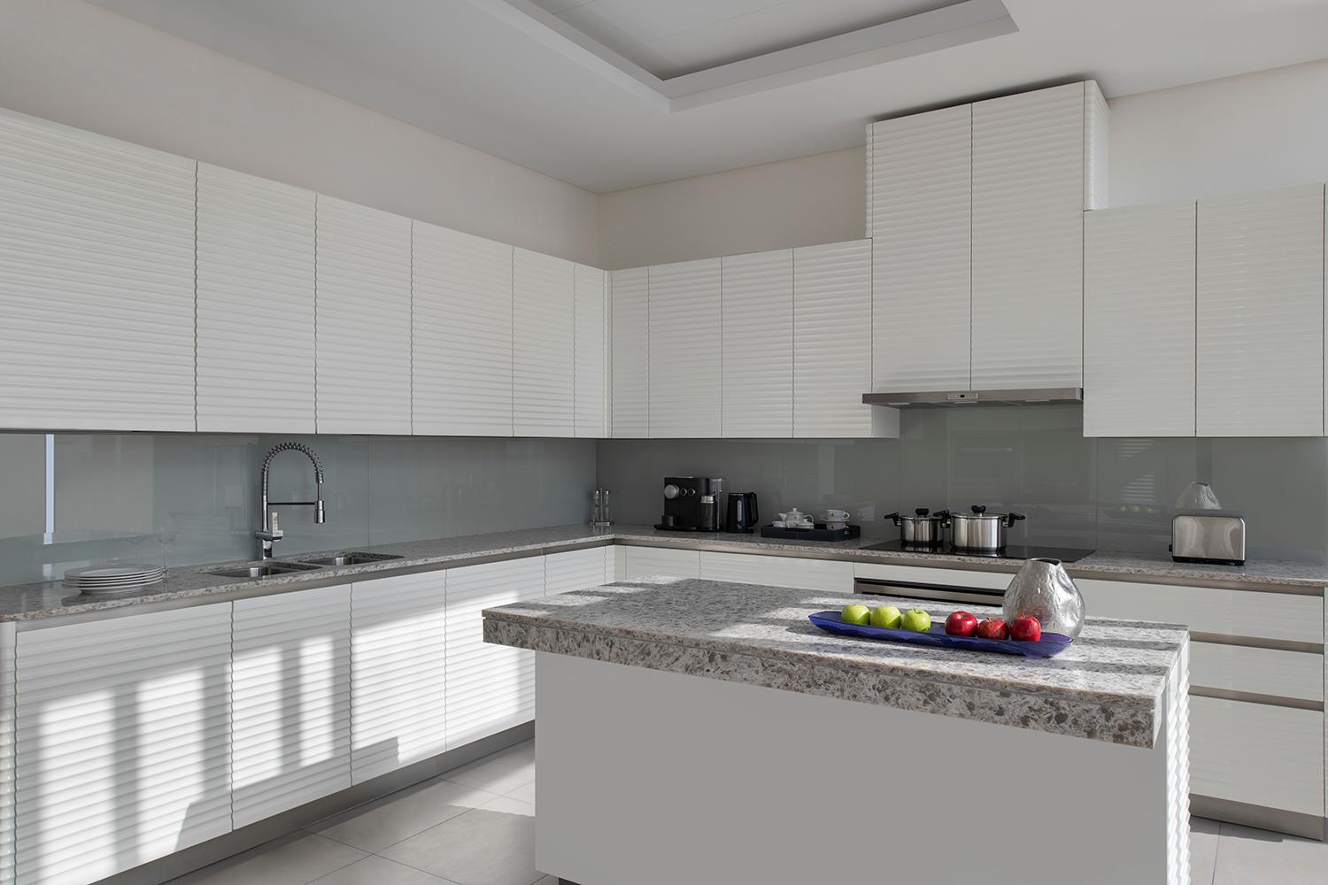 Banyan Tree Doha At La Cigale Mushaireb Ruang foto A modern kitchen